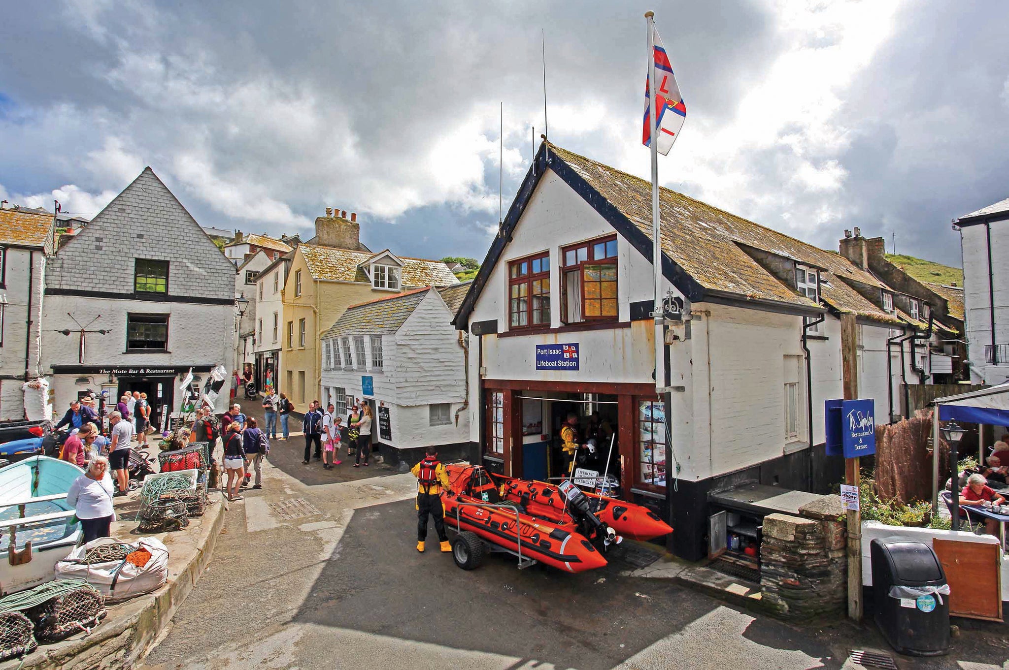 Rehousing the boat in Port Isaac