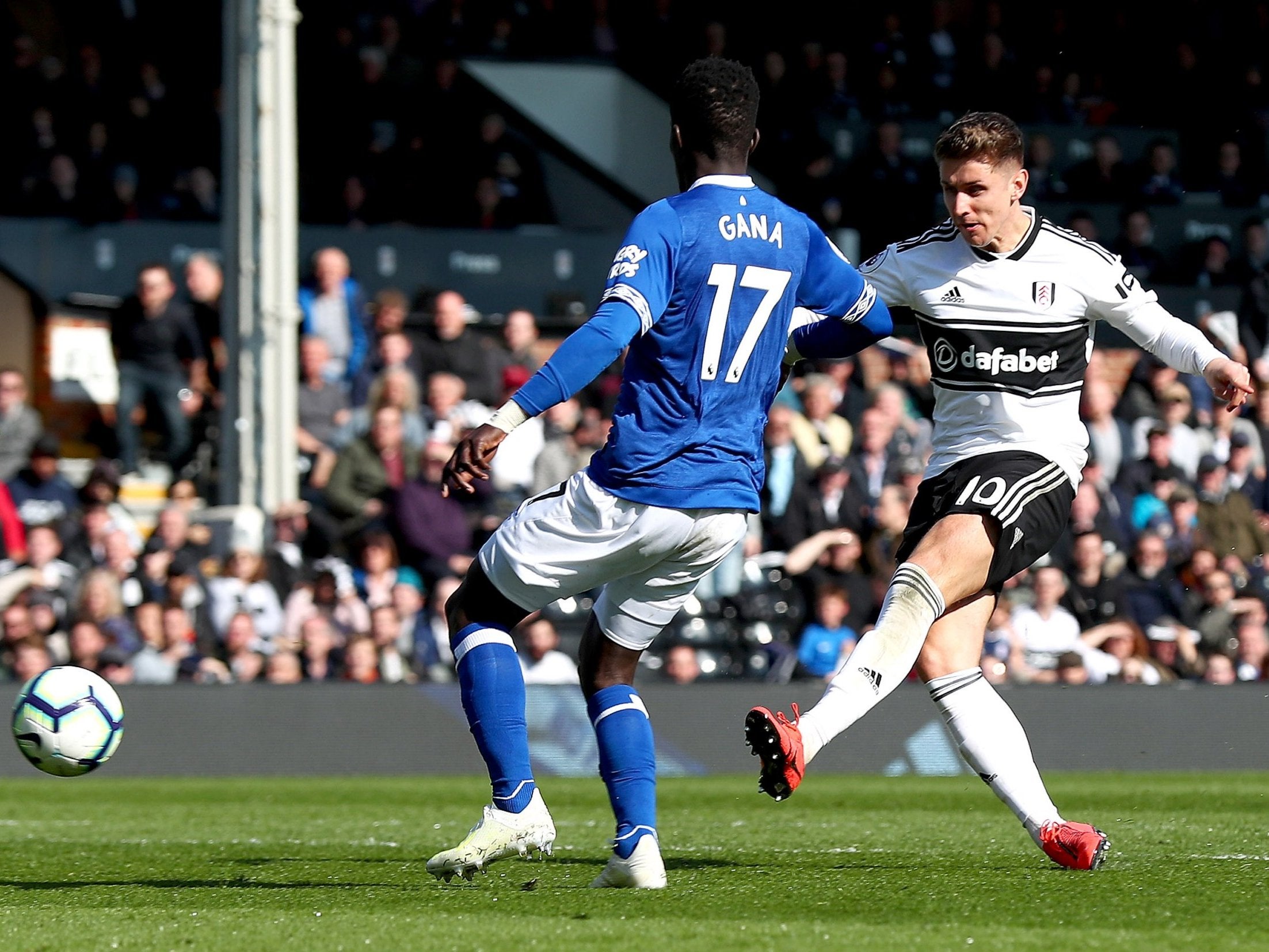 Cairney gives Fulham the lead