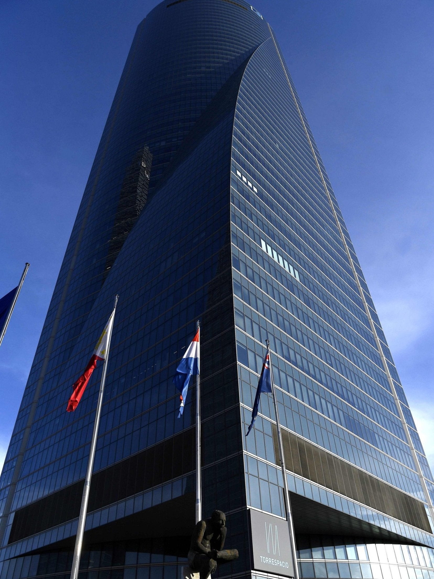 The Torre Espacio (Space Tower) skyscraper is located at the ‘Cuatro Torres’ (Four Towers) business area in Madrid