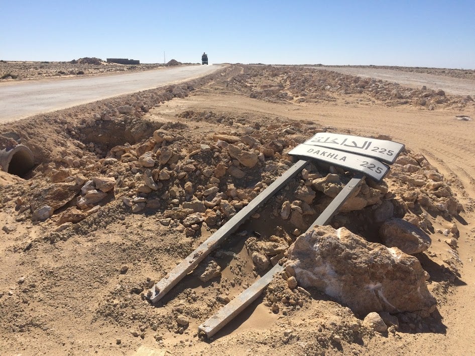 The road to Dakhla