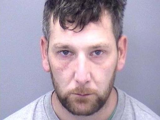 Police custody image of Lee Hogben