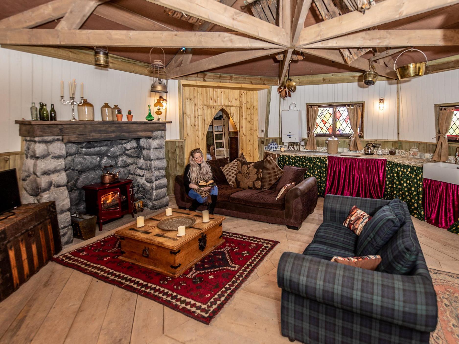 The Groundkeeper's Cottage has been designed to look like Rubeus Hagrid's Hut in the Harry Potter film series