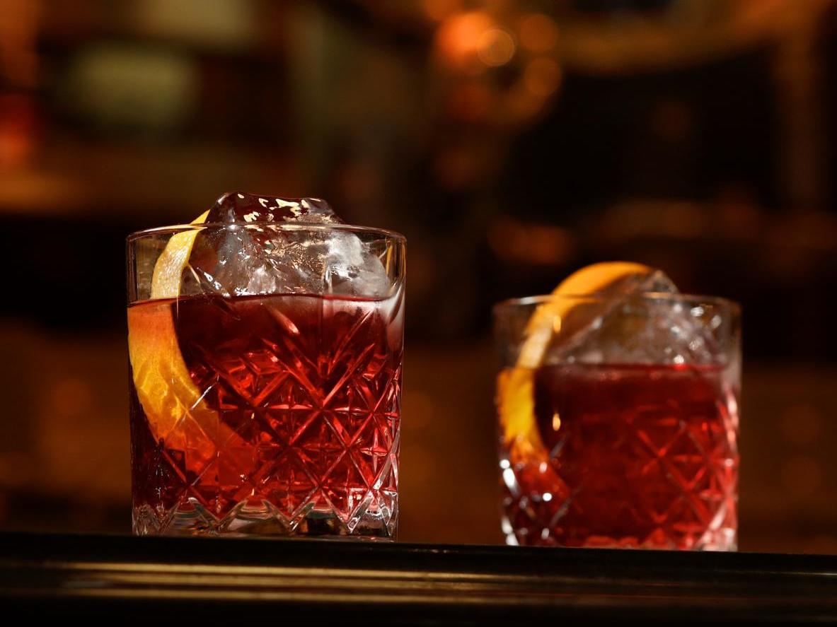 The bar is offering free negronis to London Marathon participants (Mr Fogg&amp;#039;s Society of Exploration)