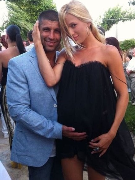 Macris with his wife Viktoria Karida (Instagram)