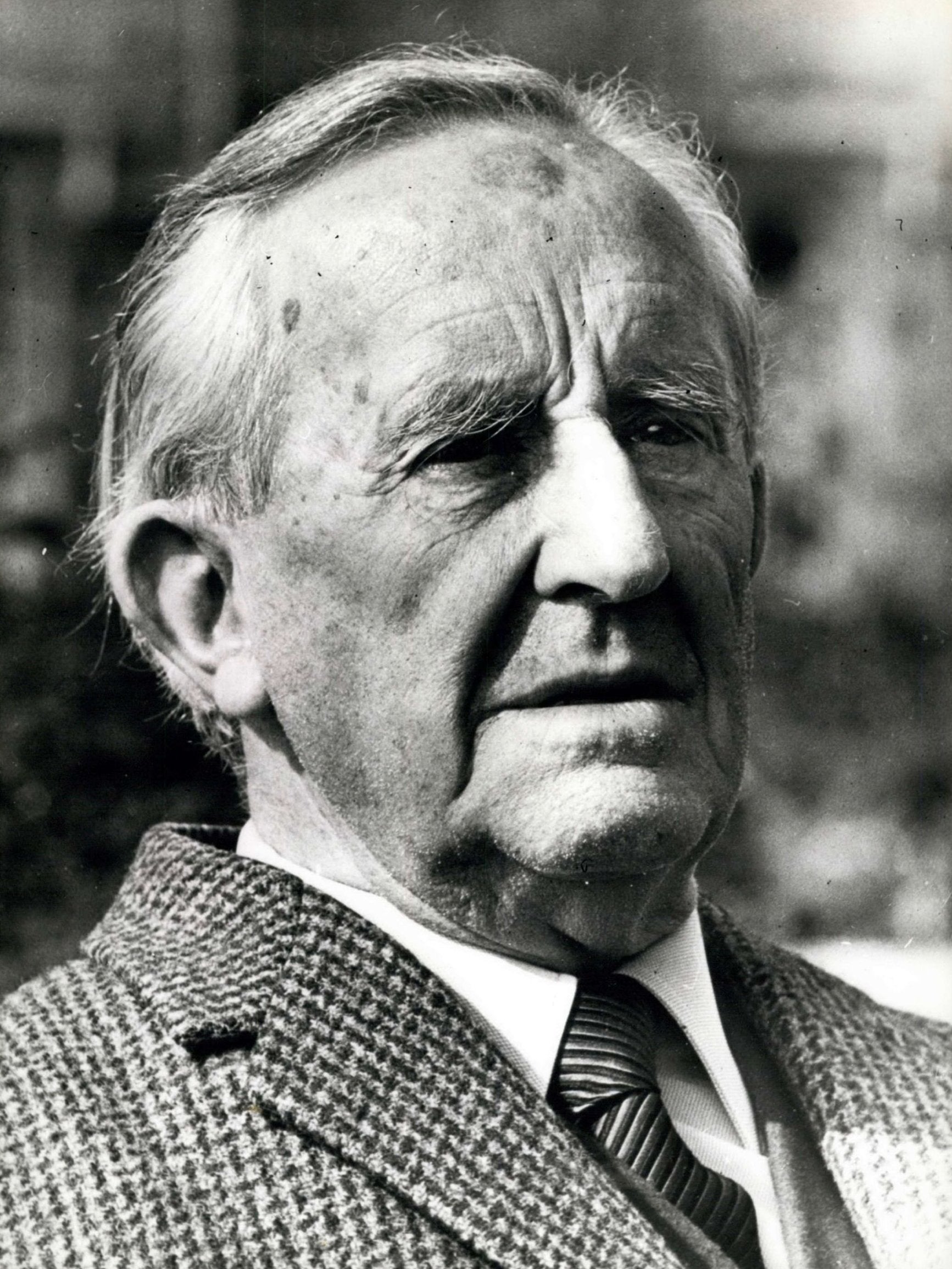 Devout Catholic: JRR Tolkien (Rex)