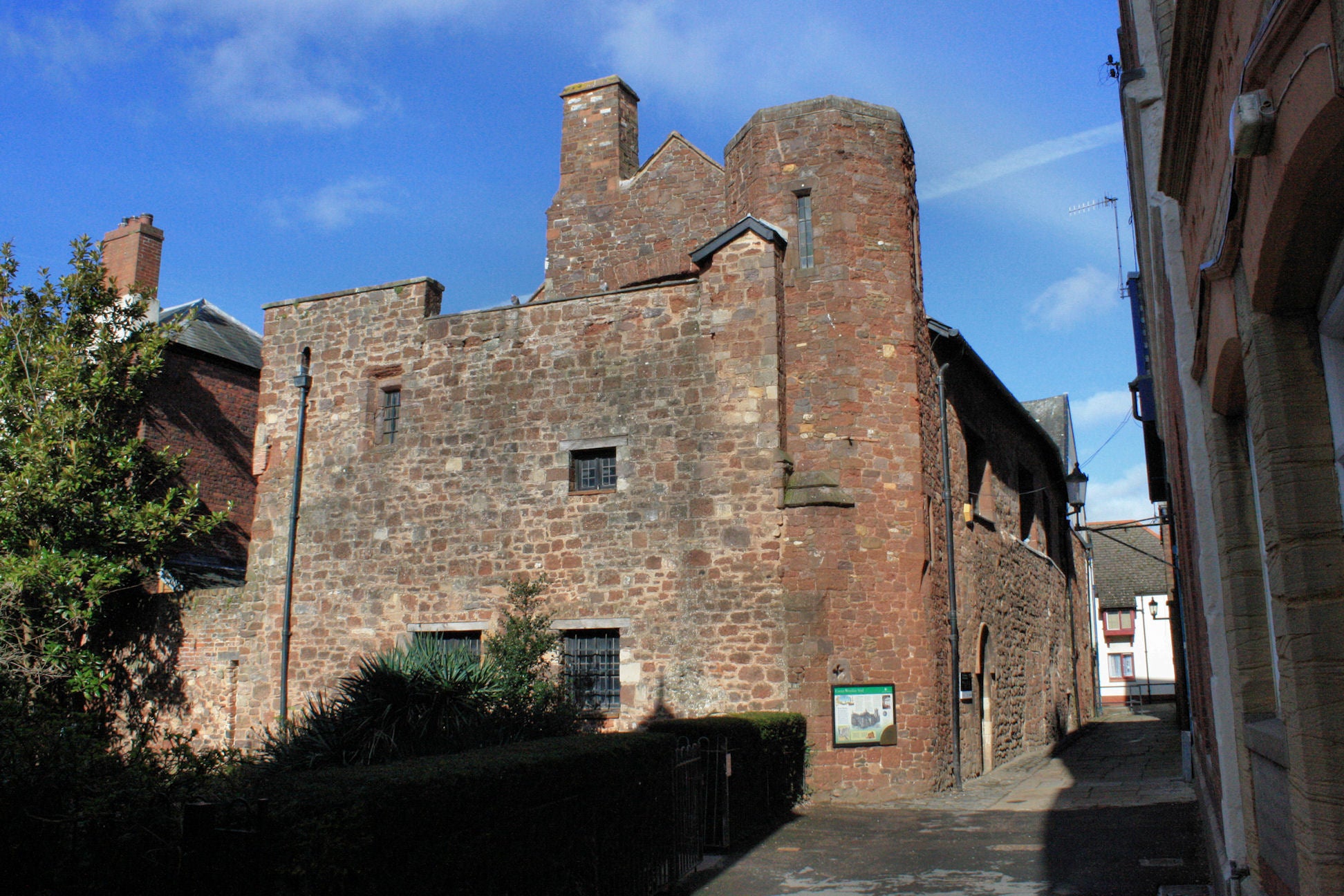 St Nicholas Priory dates back to 1087