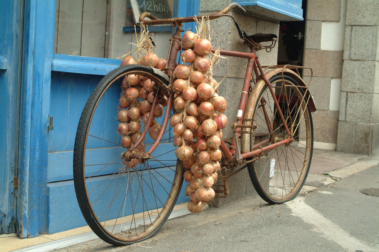 The French onion-seller stereotype originated in Roscoff (Getty/iStock)