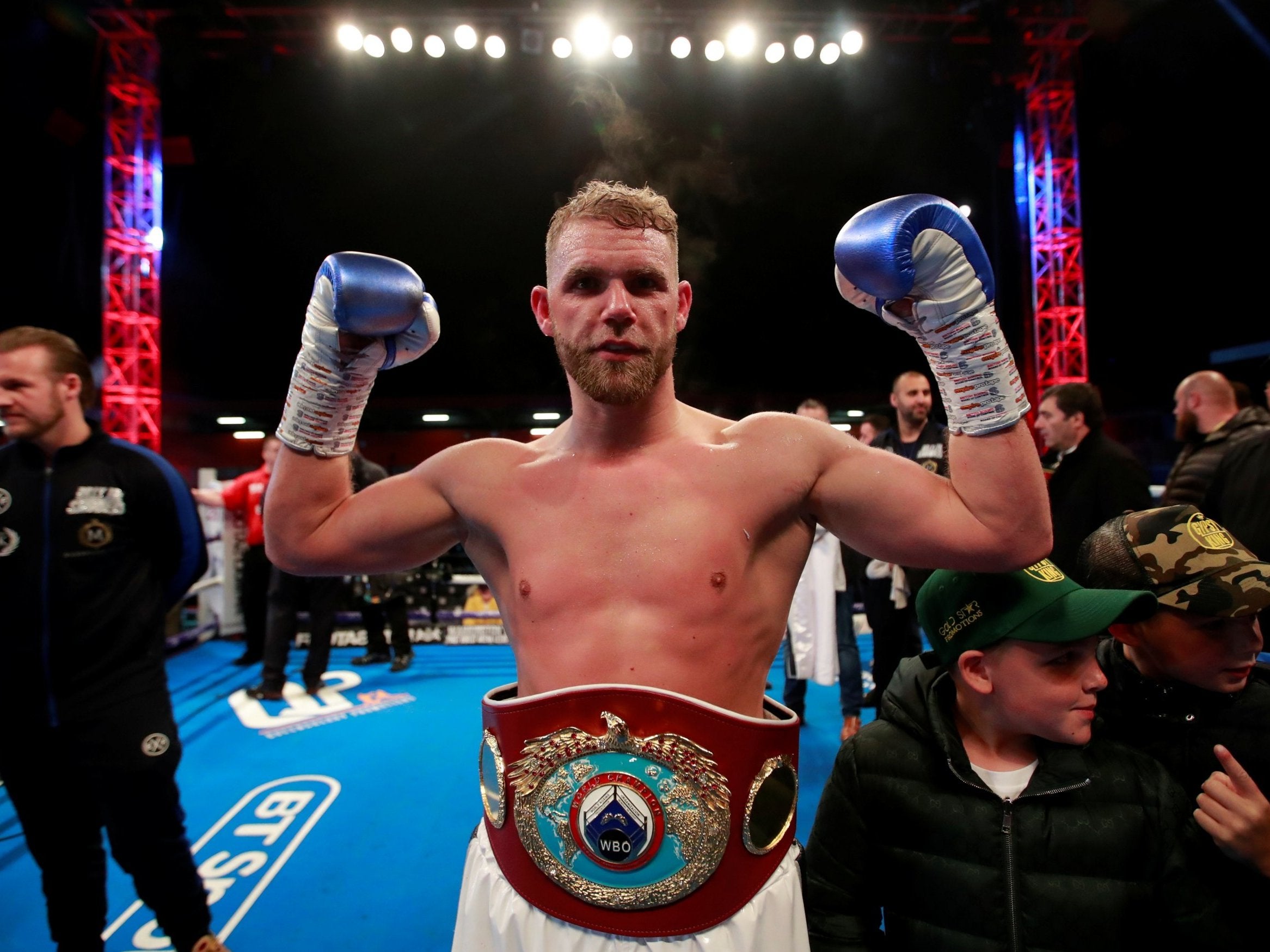 Billy Joe Saunders celebrates his victory over Shefat Isufi