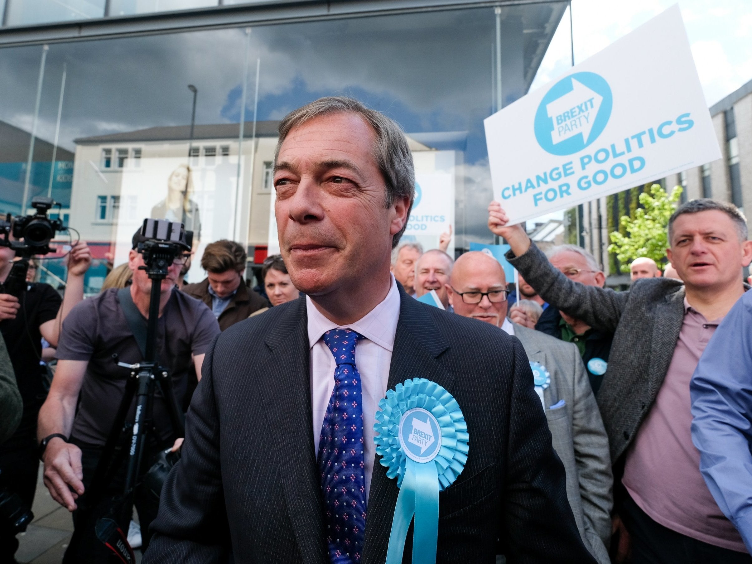 Brexit Party: Electoral Commission launches review into donations and will visit headquarters