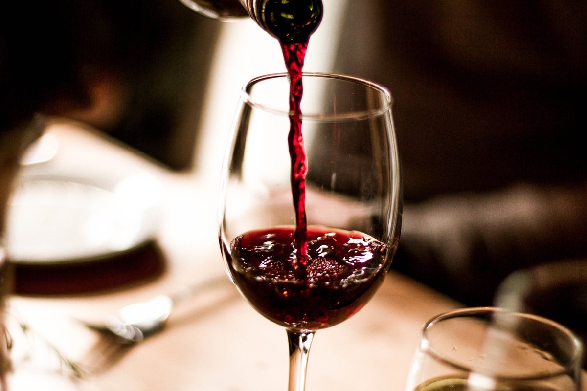 https://static.the-independent.com/s3fs-public/thumbnails/image/2019/05/21/11/wine.jpg?width=1200&height=800&crop=1200:800