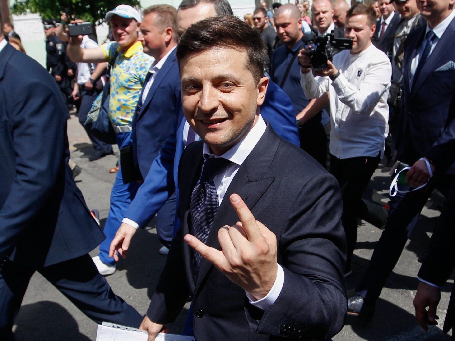 Can Zelensky unite his country?