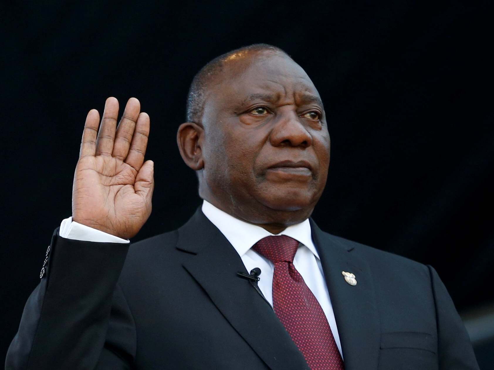 Cyril Ramaphosa takes oath of office