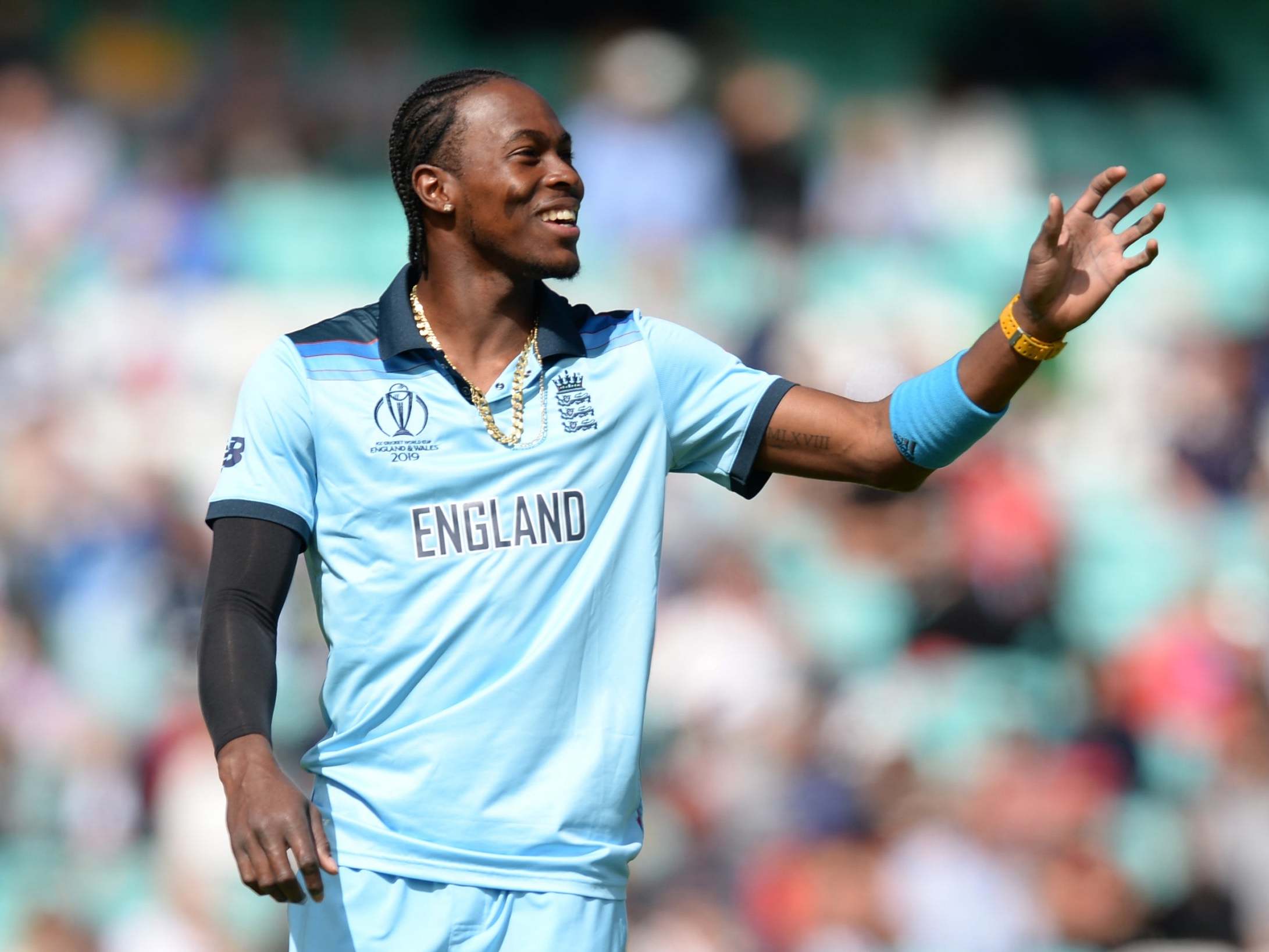 Jofra Archer stars with figures of 3-32