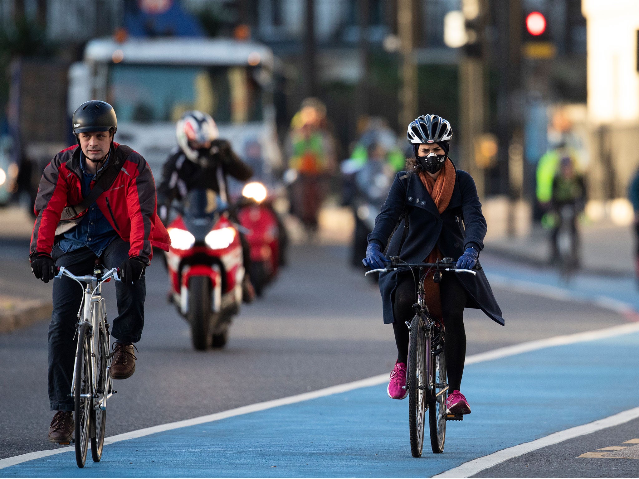 Stay in your lane: cyclists using a ‘superhighway’ in central London