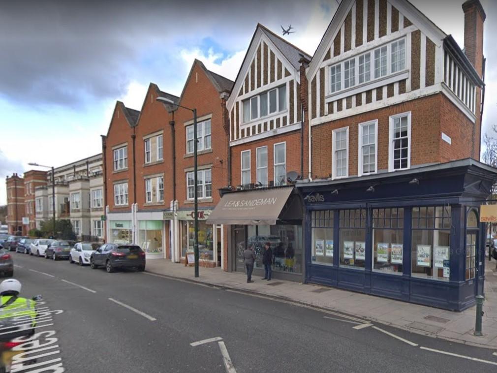 The four raiders fled Barnes High Street empty handed on mopeds