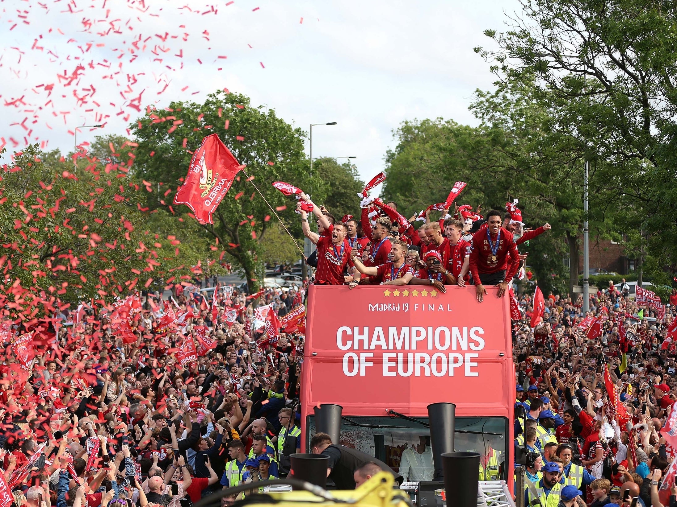 Liverpool players were greeted by around 500,000 fans