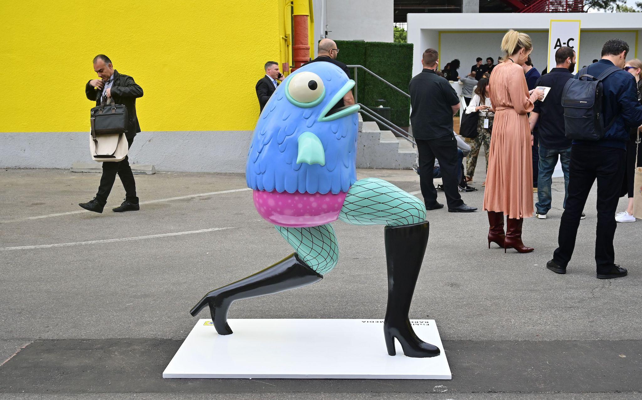 A sculpture of one of Snap's AR lenses, 'Fishlegs' by Bare Tree Media, greets people on arrival for the first annual Snap Partner Summit in West Hollywood, California on April 4, 2019