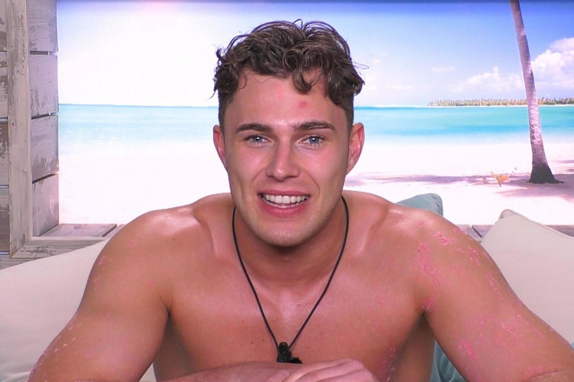 Curtis Pritchard on Love Island