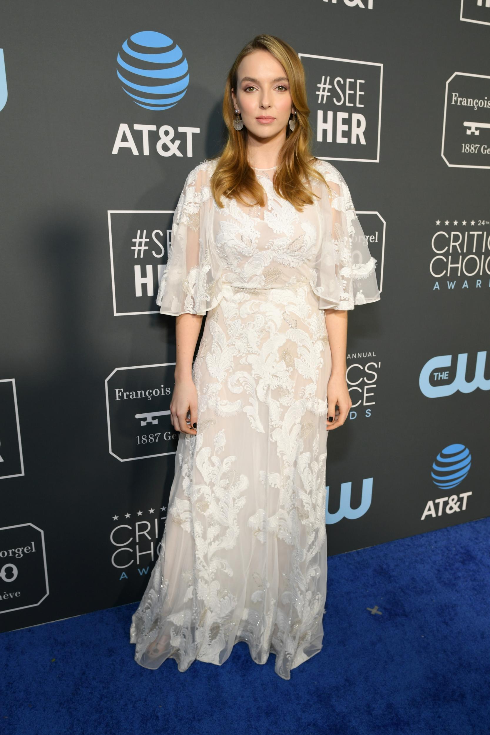 Jodie Comer attends the 24th annual Critics' Choice Awards at Barker Hangar on January 13, 2019 in Santa Monica, California.