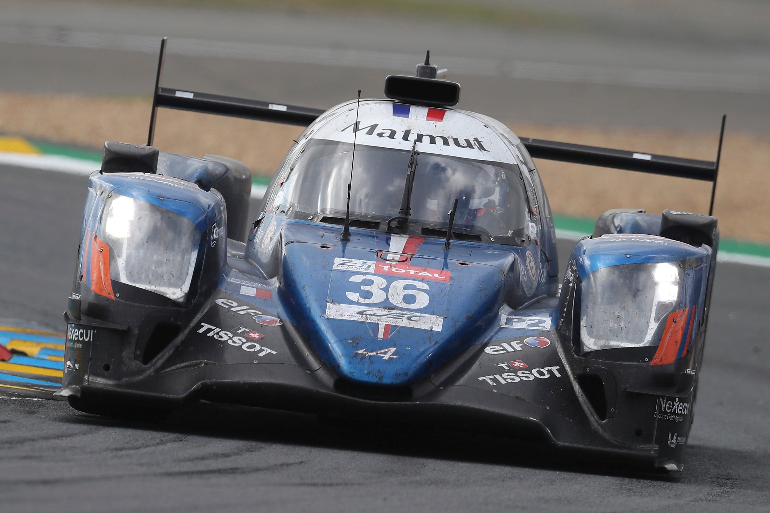 Signatech Alpine took a second straight LMP2 victory