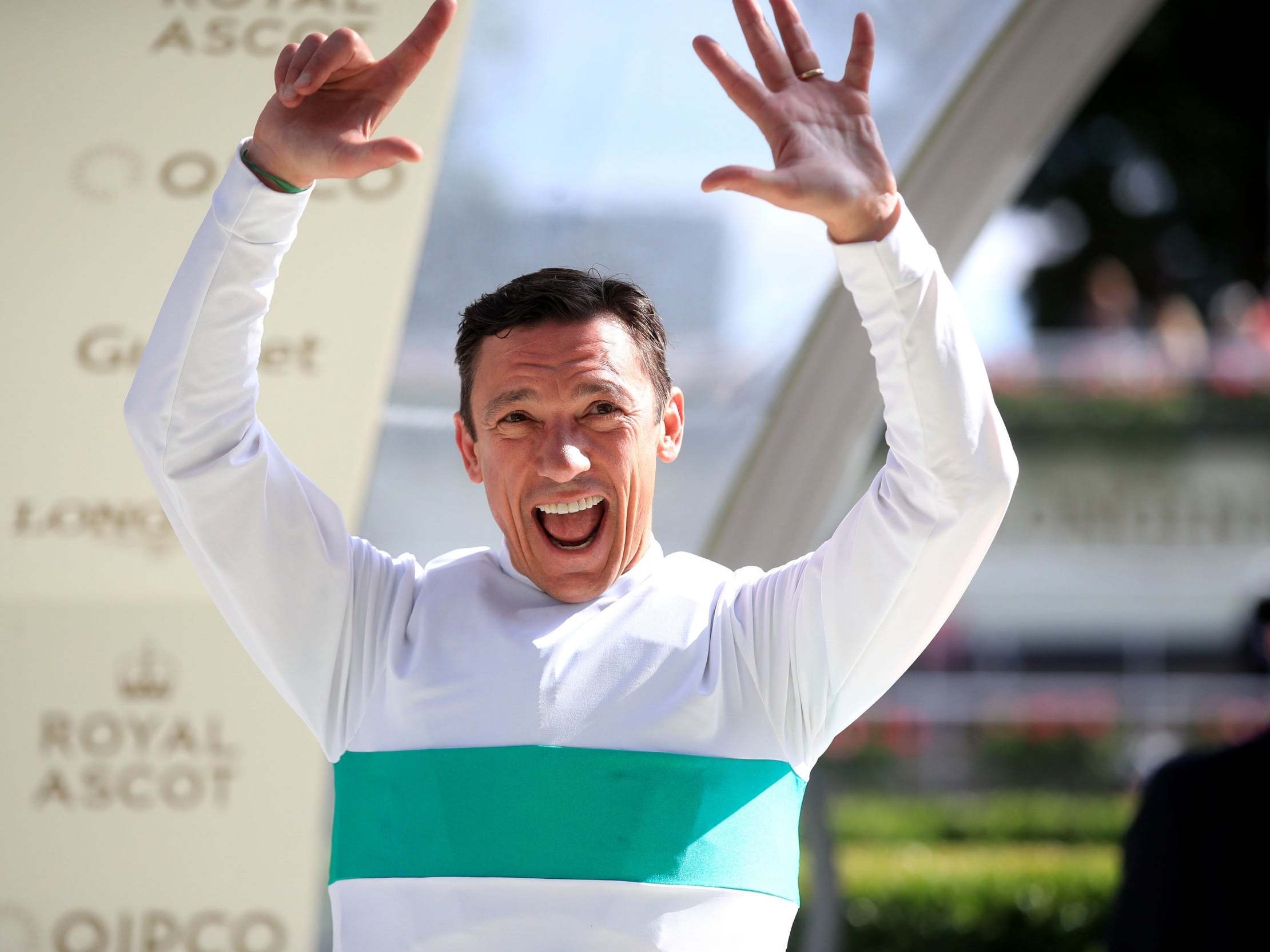 Frankie Dettori celebrates winning the leading jockey prize