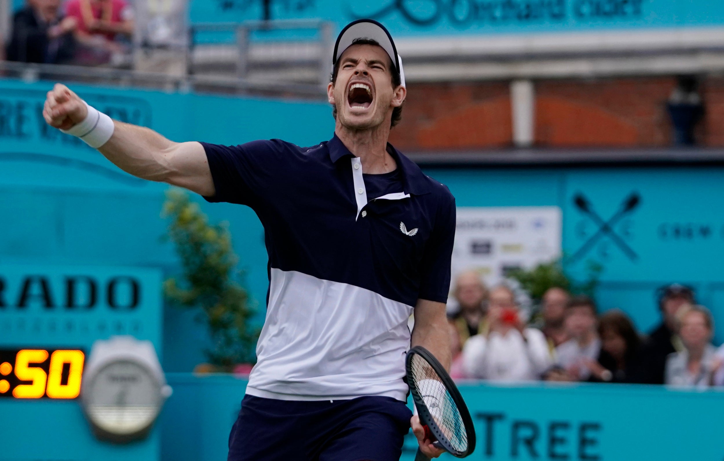 Murray roars in celebration