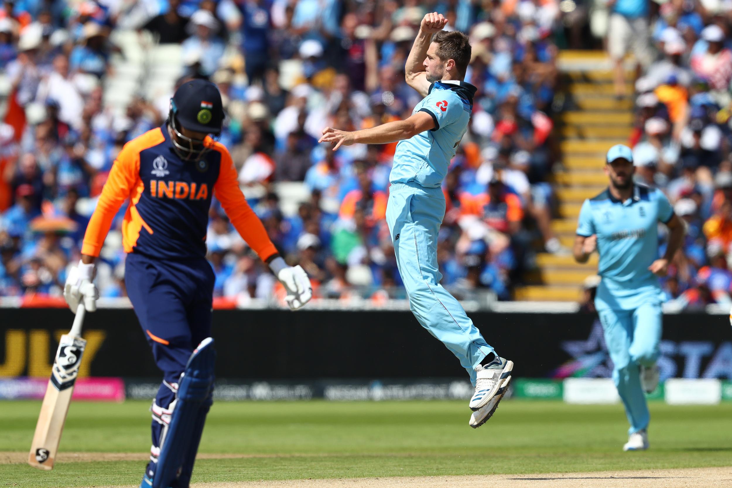 Woakes set England on their way