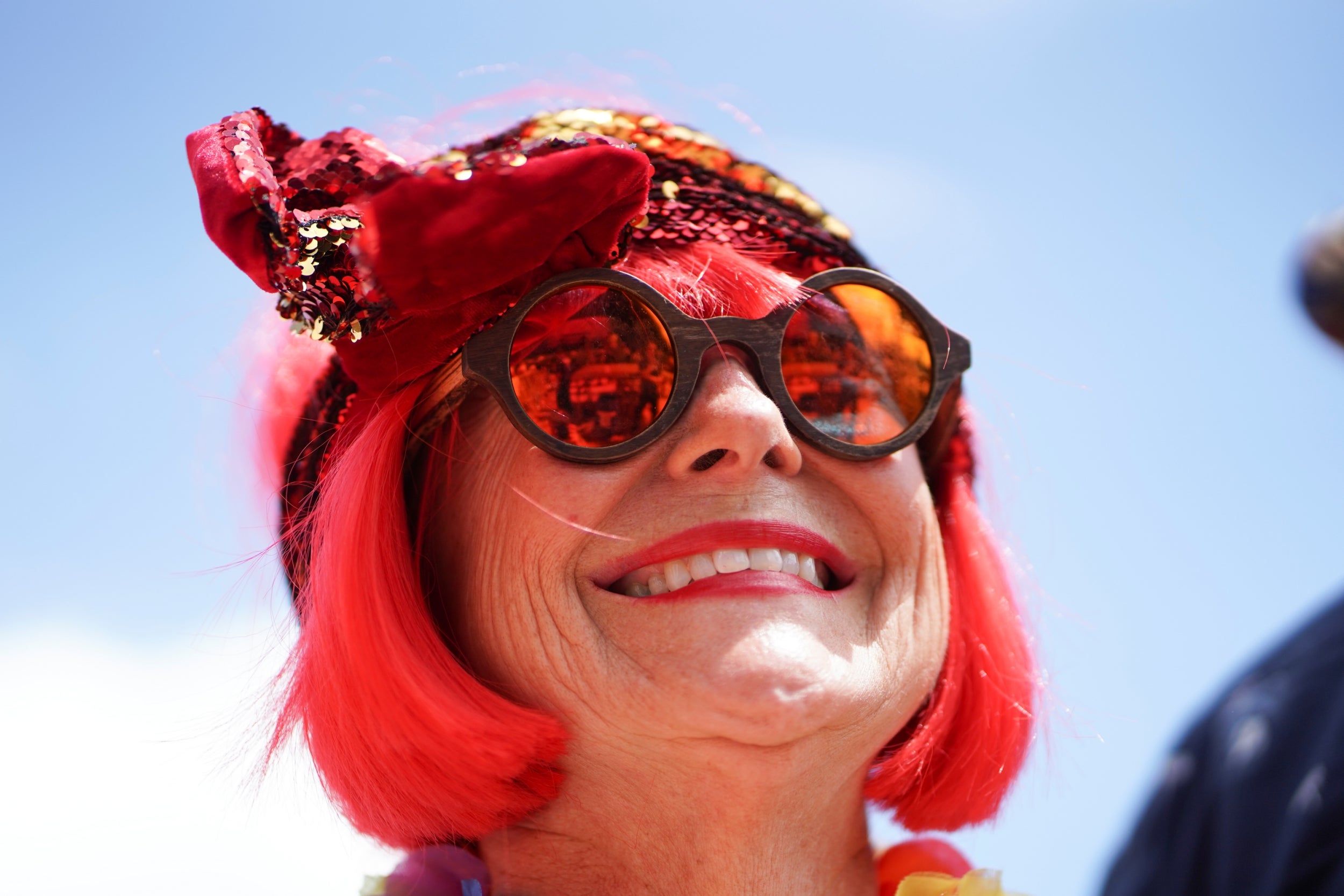 Going monochrome is always fun, and even more so when it's hair, glasses, sequins and lipstick.