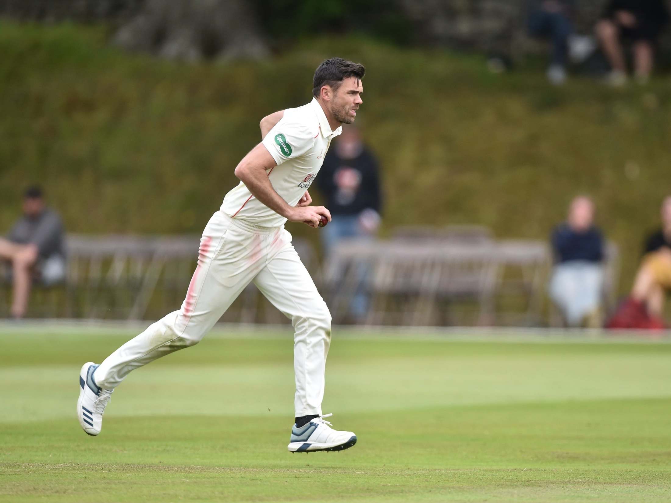 James Anderson runs in to bowl against Durham