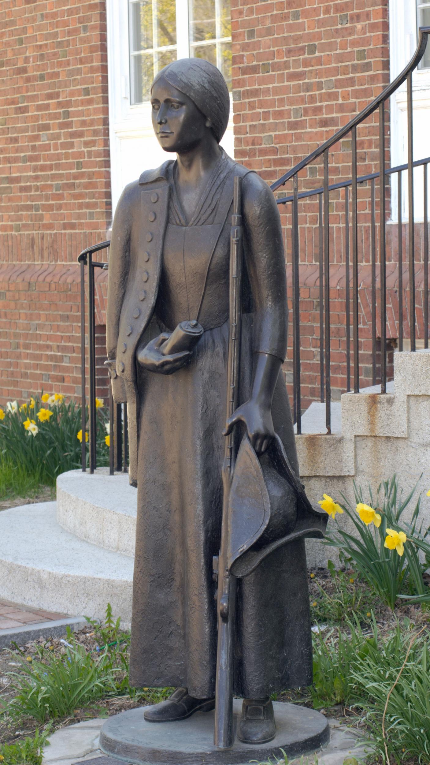 A statue of Sampson in Sharon, Massachusetts