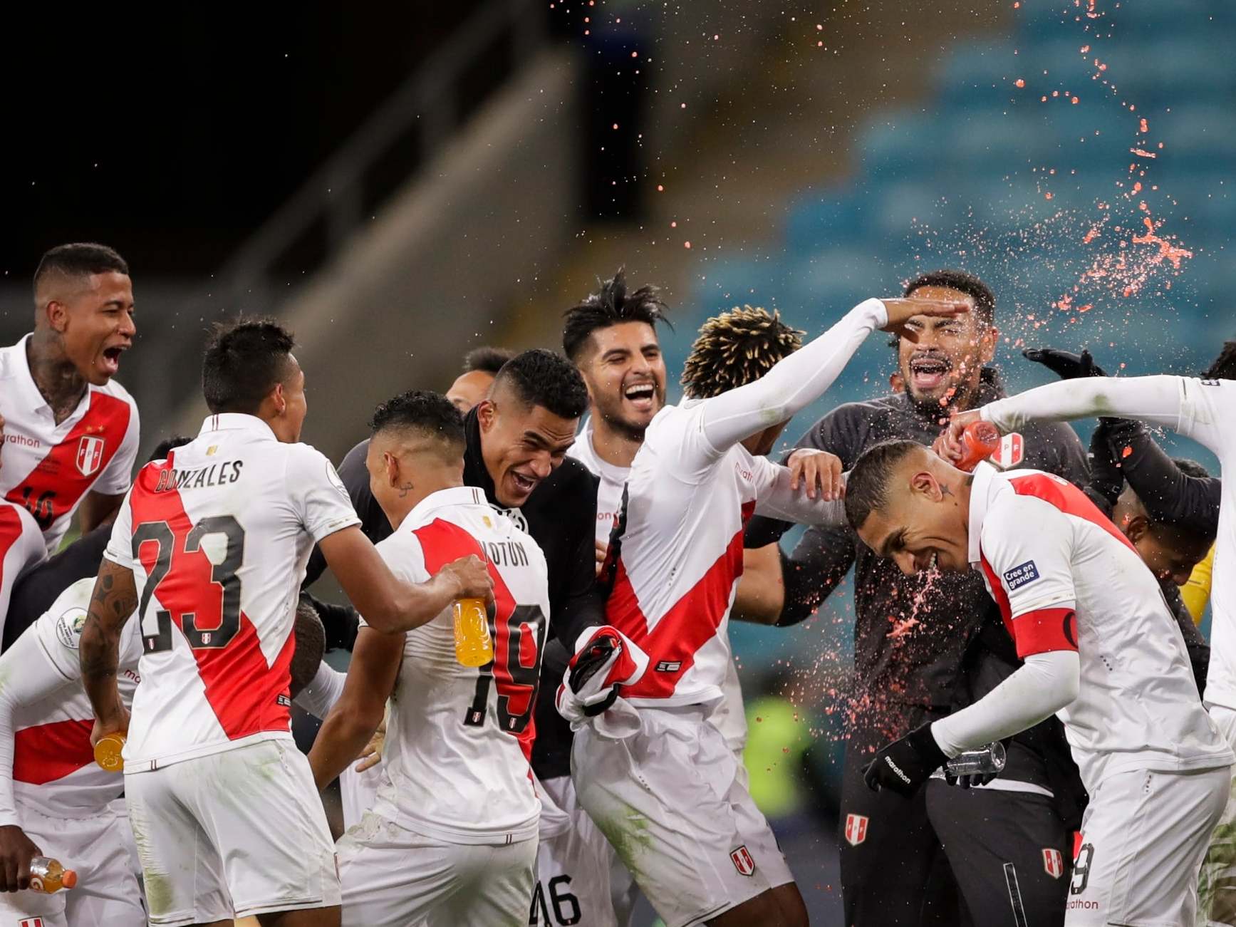 Peru celebrate victory over Chile