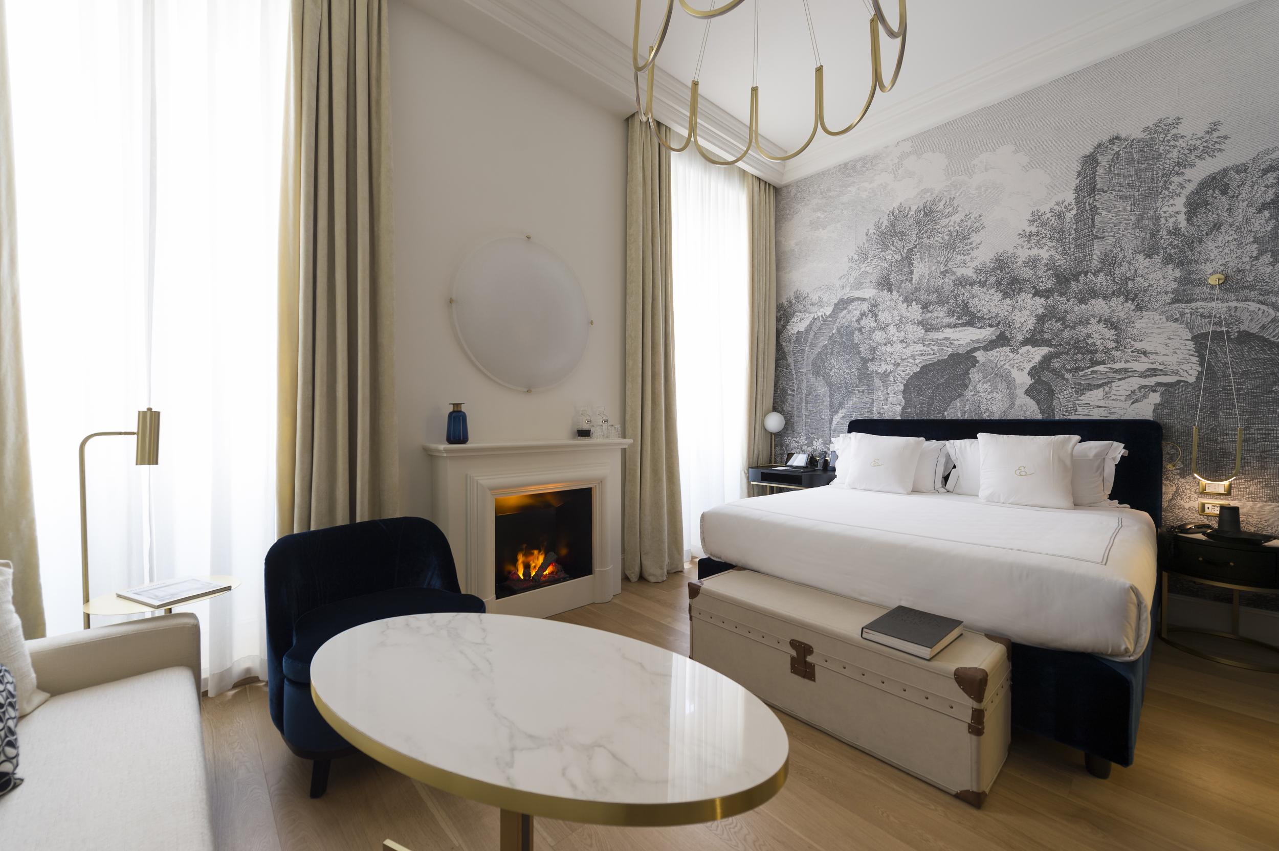 The Elizabeth Unique Hotel: "a commitment to fine art"