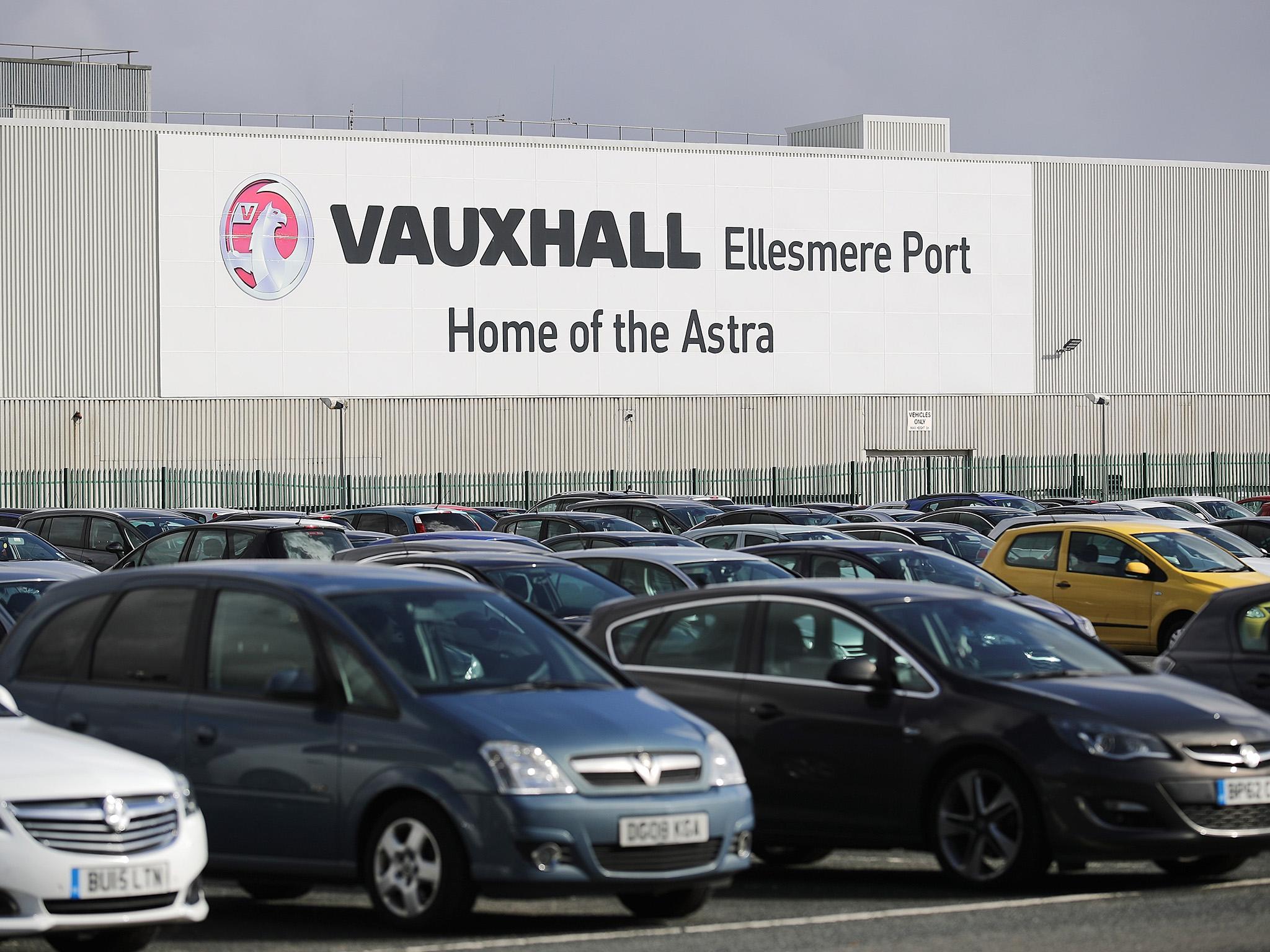 Vauxhall plant and 3,000 UK jobs at risk after Fiat Chrysler merger with PSA, unions warn