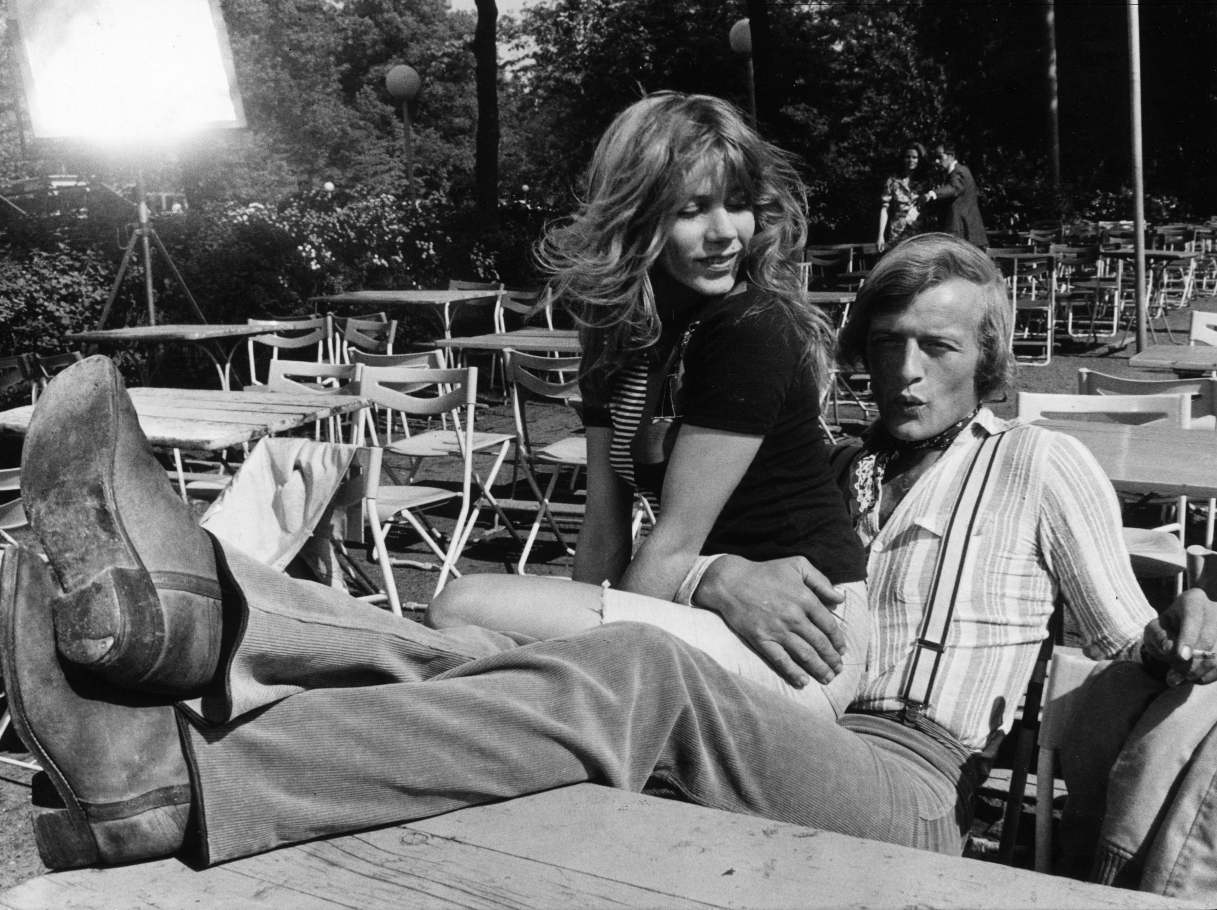 With fellow actor Manu Wondratschek during the shooting of Adrian Hoven’s ‘Pusteblume’ in Berlin, 1974