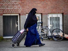 Burqa ban descends into farce on first day after Dutch police refuse to enforce it