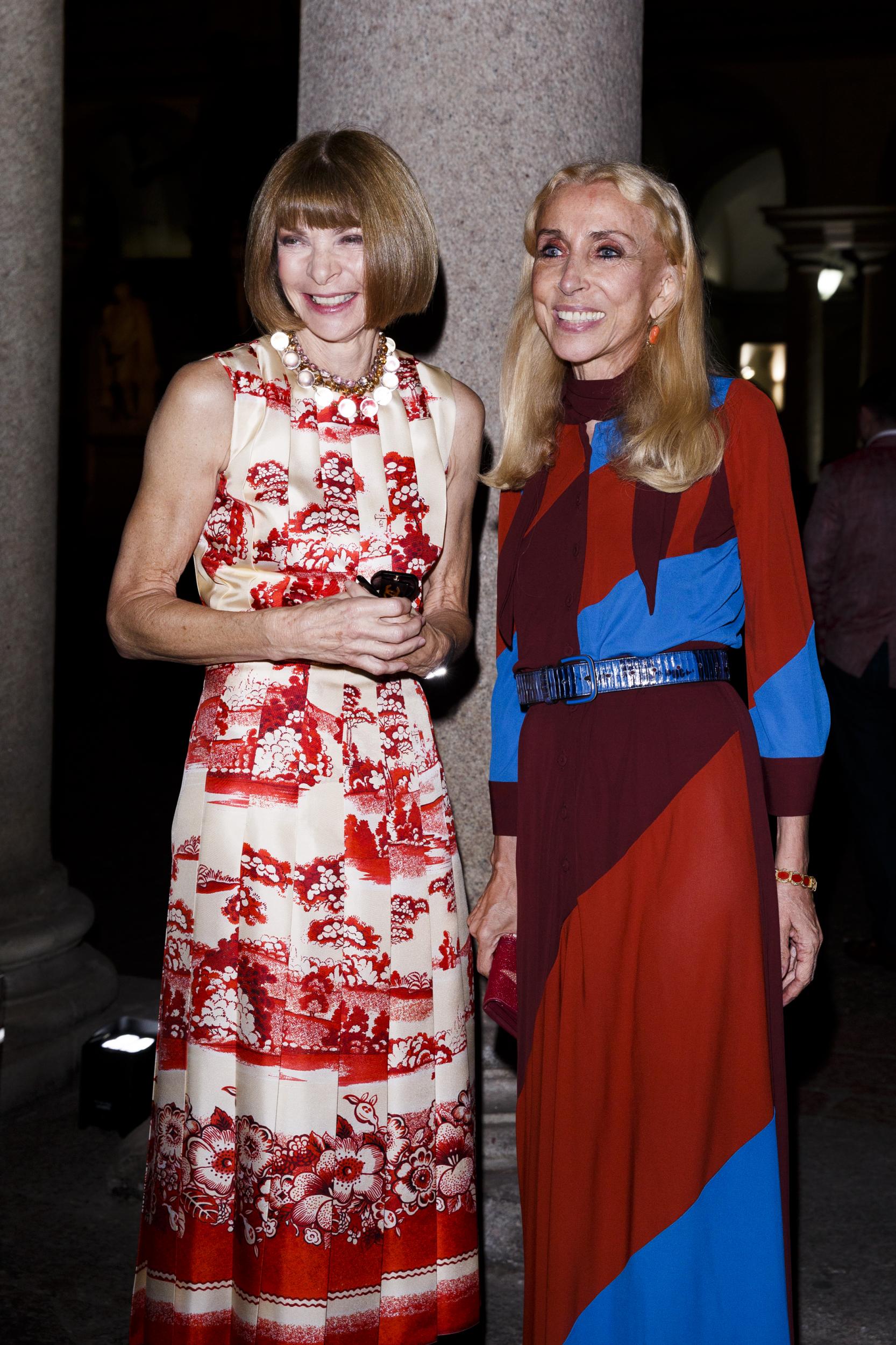 Anna Wintour and Franca Sozzani attend the dinner honouring Bottega Veneta’s Tomas Maier 15th anniversary as Creative Director during Milan Fashion Week Spring/Summer 2017 on September 24, 2016 in Milan, Italy.