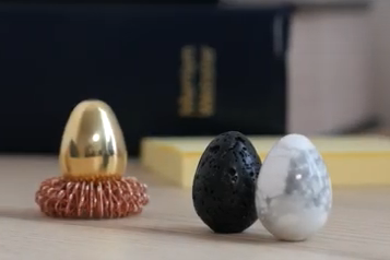 Amazon is selling a $16 'Thinking Egg' (Orijin Design Company)