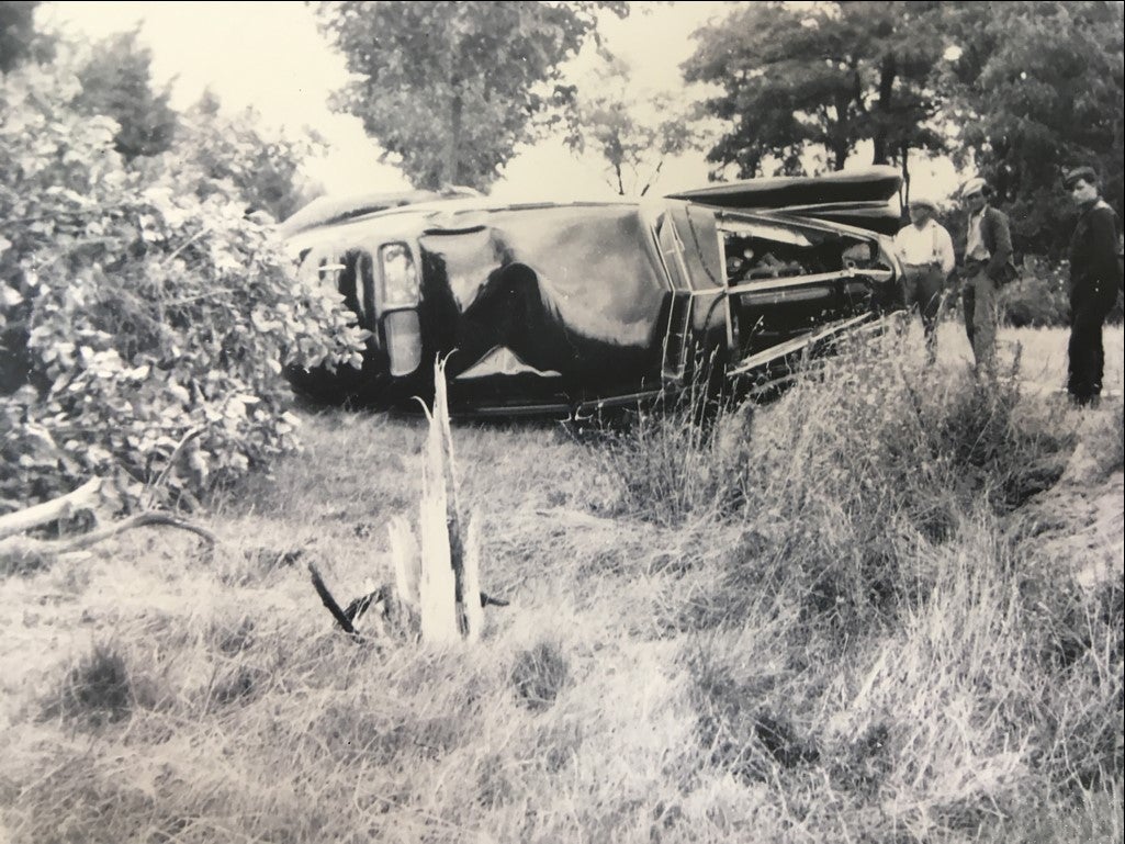 The original prototype on its side after the crash in France