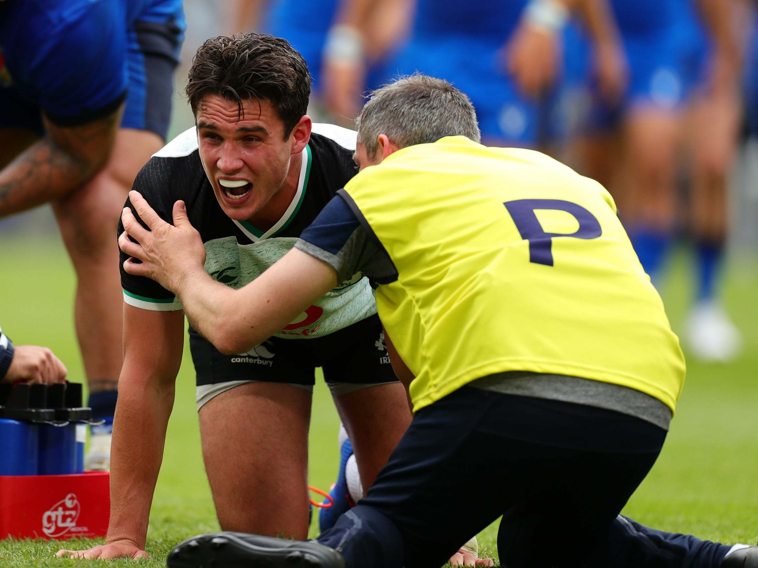 Carbery looked in obvious discomfort after suffering the injury