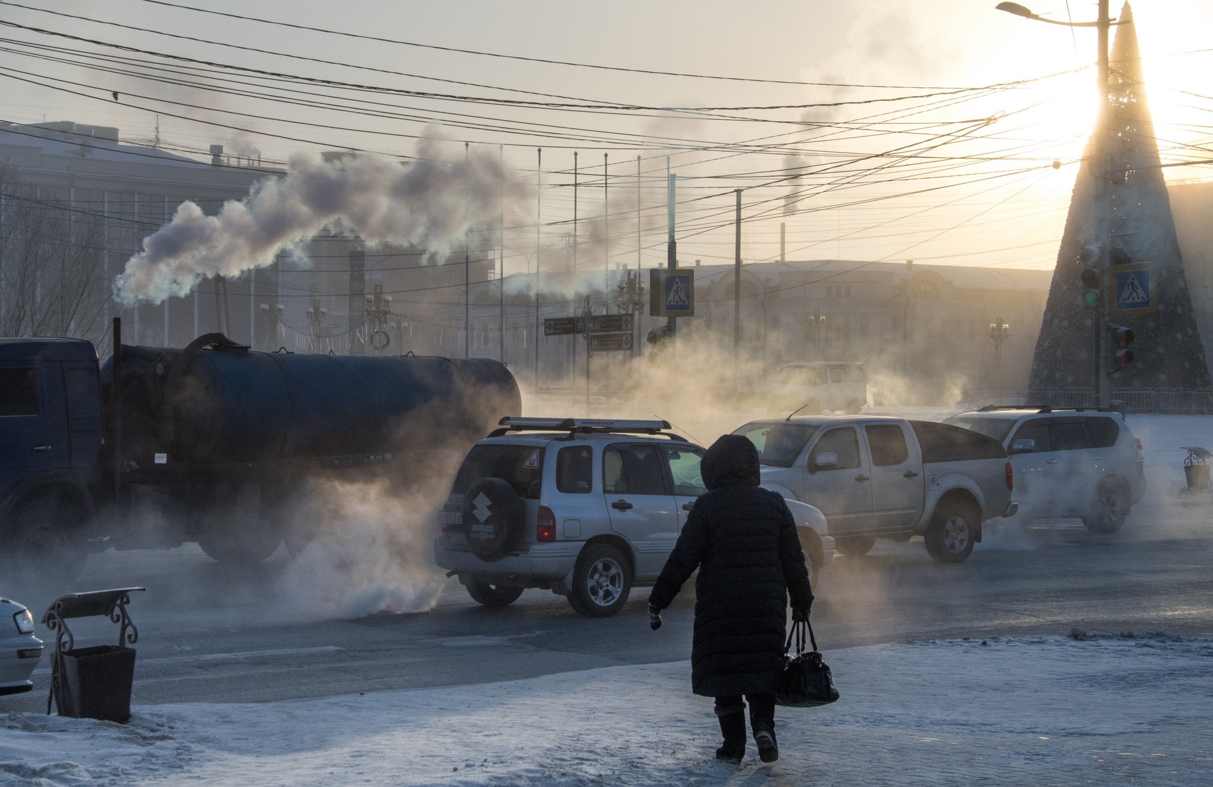 The air temperature in Yakutsk was about -39C in November 2018