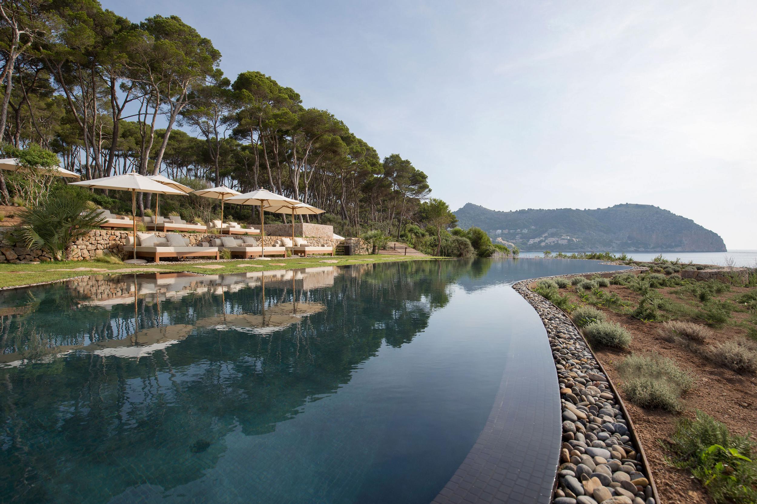 Take a dip in Pleta De Mar’s impressive infinity pool