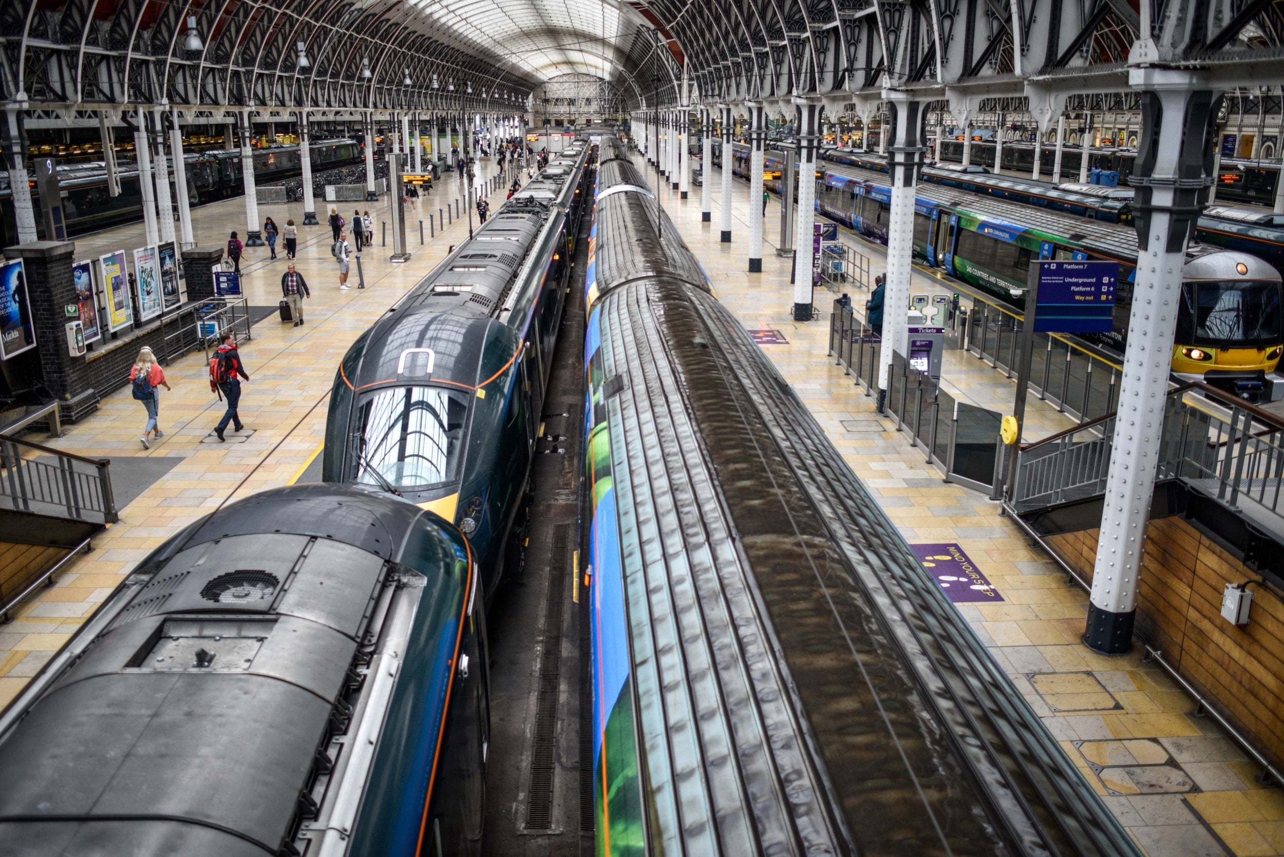 Rail services from Paddington provide the best pre-Tube link to Heathrow Terminal 4