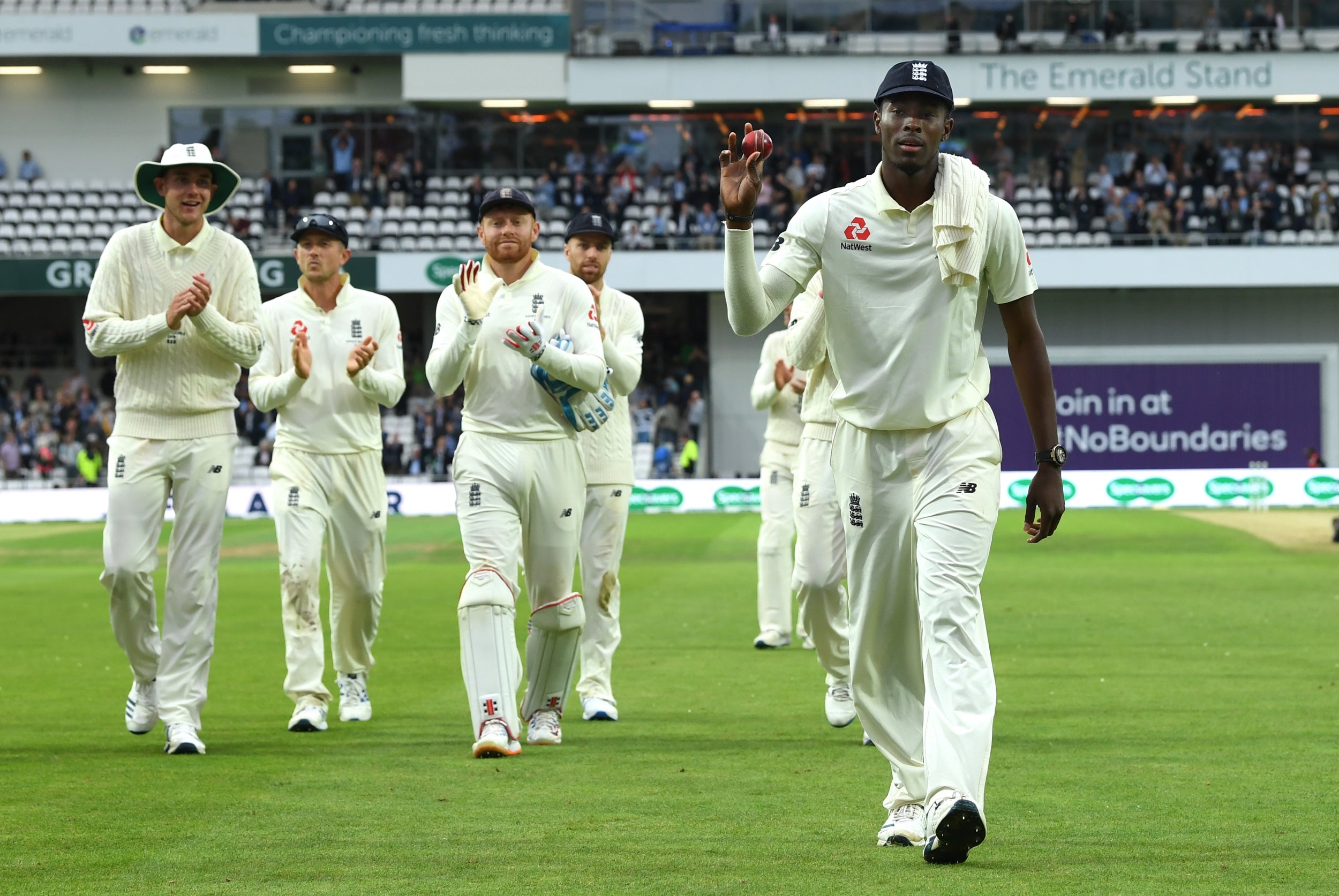 Jofra Archer salutes the crowd at Headingley