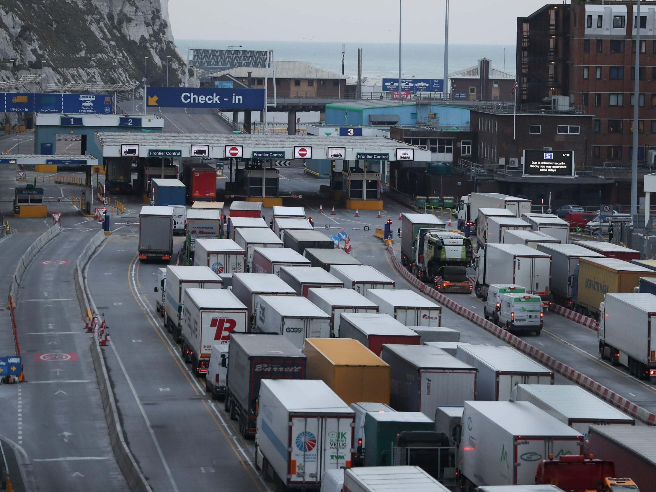 No-deal Brexit: Tens of thousands of lorries with ‘wrong paperwork’ to be turned away at ports, secret government documents reveal
