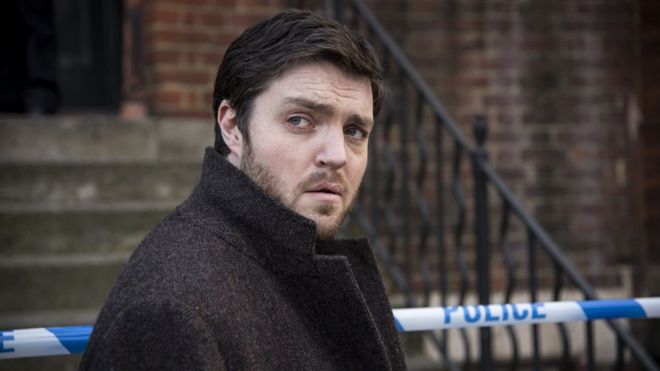 Tom Burke as Cormoran Strike in ‘Strike’