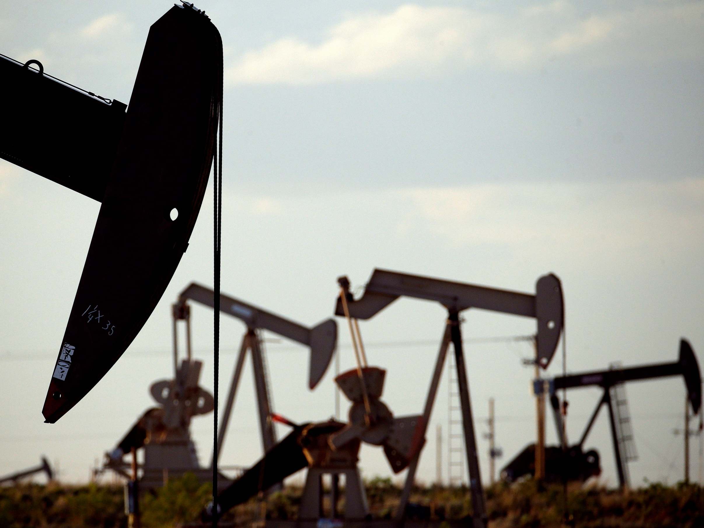 Trump administration to loosen rules on oil and gas companies emitting one of the most harmful greenhouse gases