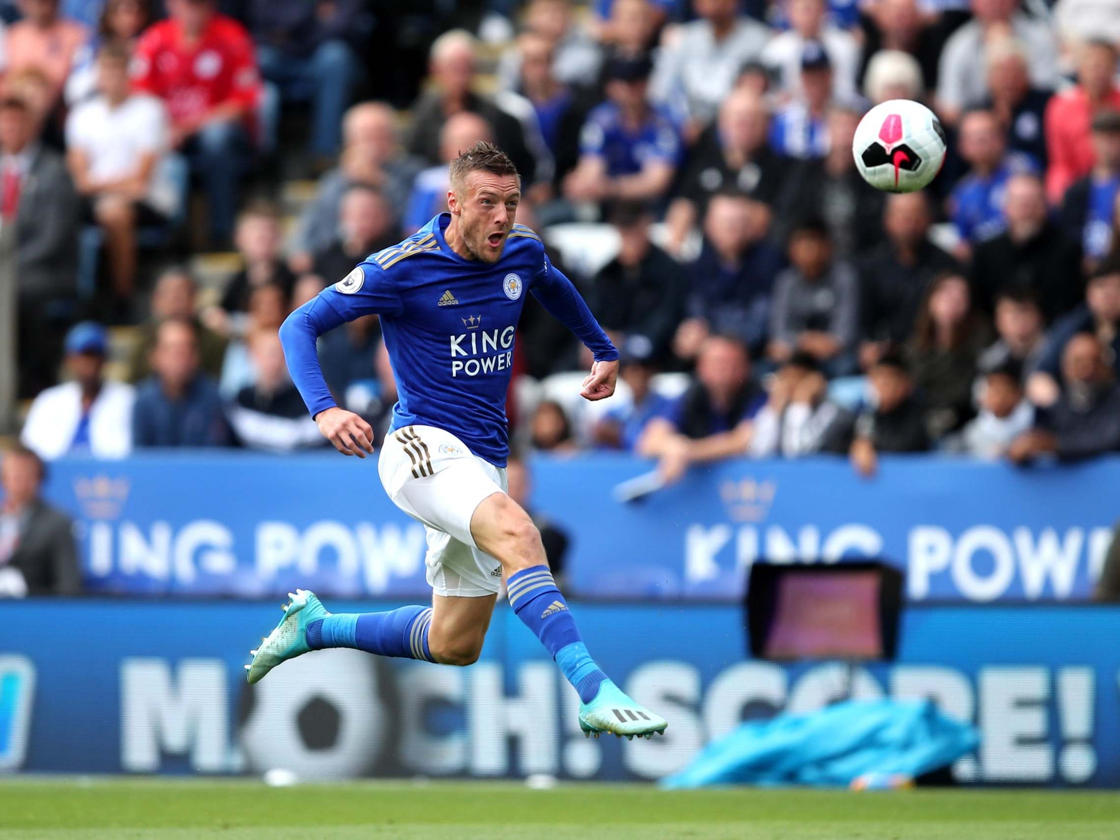 Jamie Vardy scores one of his two goals as Leicester beat Bournemouth 3-1