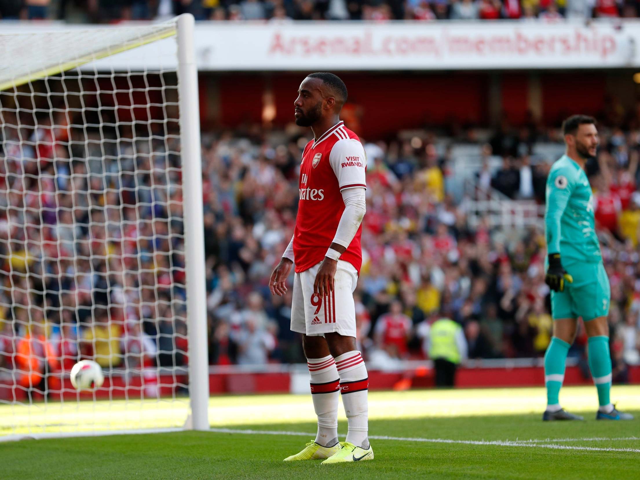 Lacazette celebrates his goal