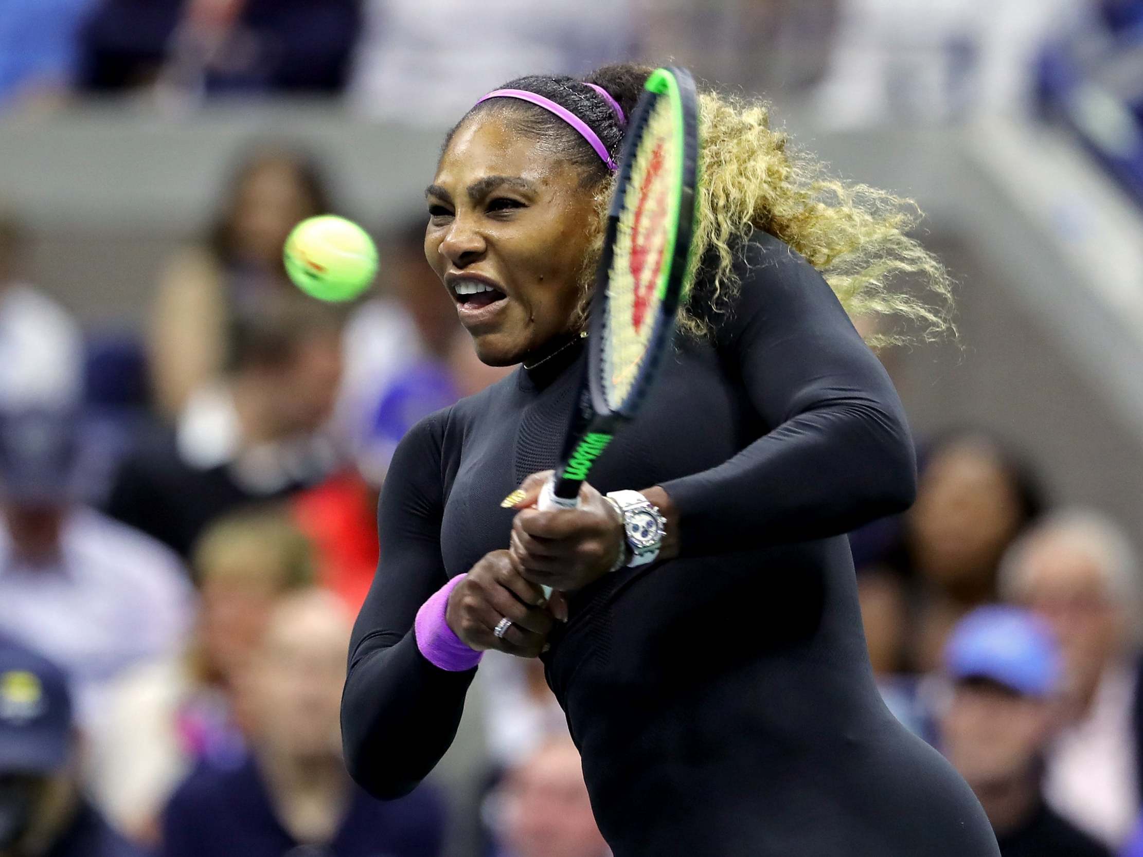 Serena Williams dropped just one game in her 6-1, 6-0 victory over Wang Qiang in the US Open quarter-finals