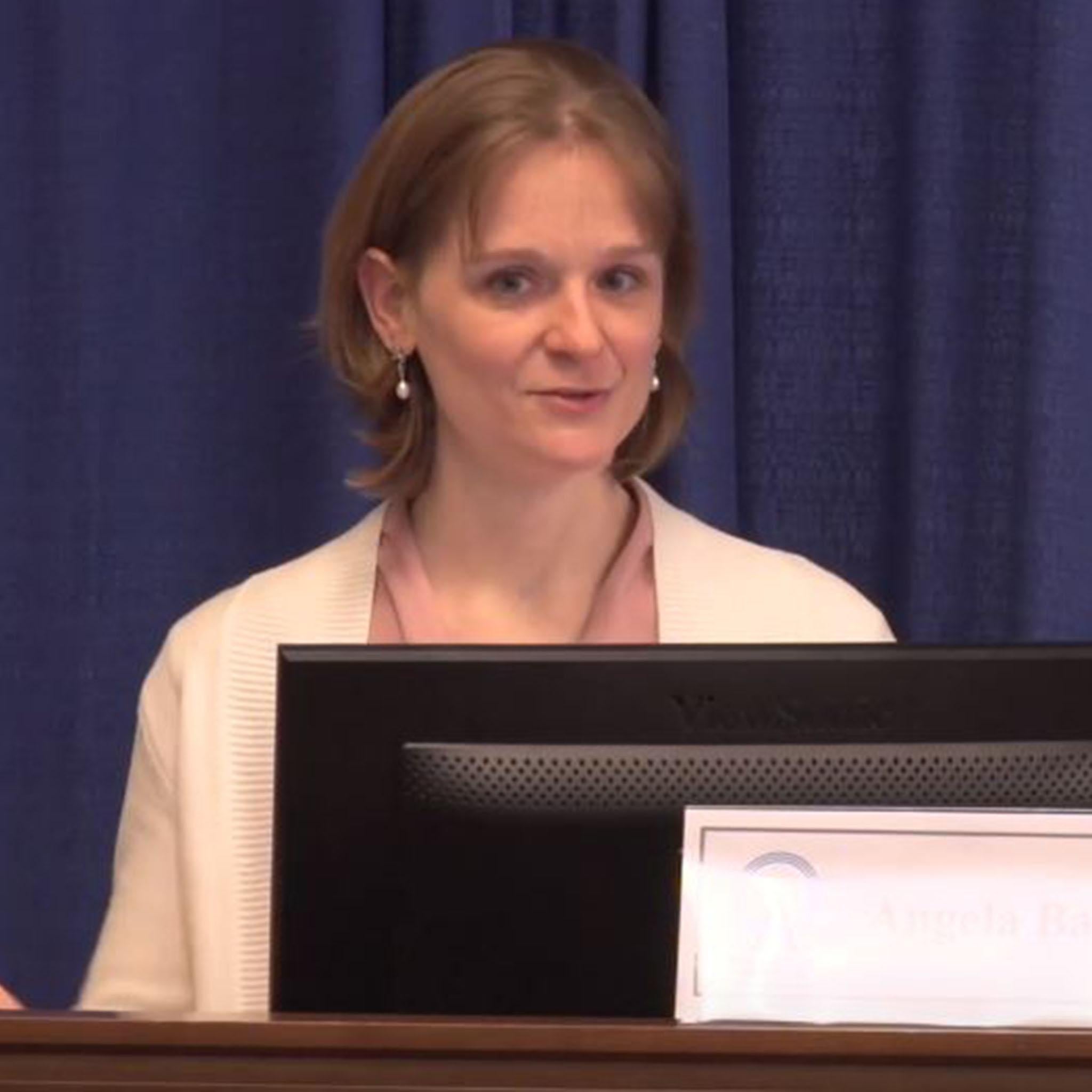 Bahns looked at how people make connections